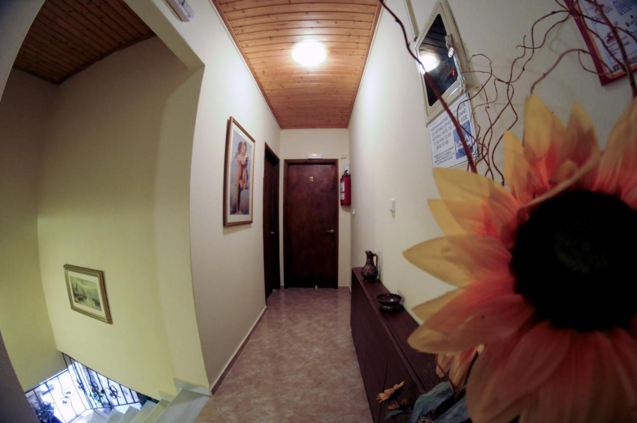 Nefeli Rooms Pefki  Luaran gambar
